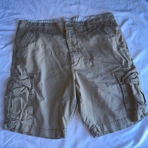 Old Navy Men's Khaki Cargo Shorts